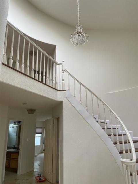 Detail Gallery Image 5 of 25 For 1778 Orchard Wood Lane, Encinitas,  CA 92024 - 6 Beds | 3 Baths