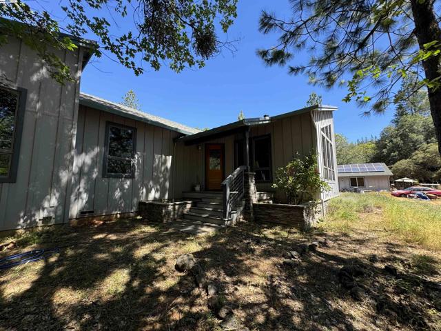 Details for 2863 April Lane, Mokelumne Hill, CA 95425