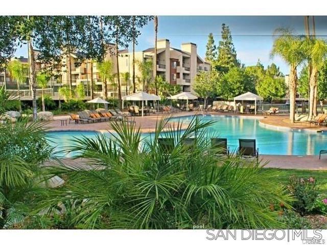 5550 OWENSMOUTH AVENUE, Woodland Hills, California 91367, 2 Bedrooms Bedrooms, ,2 BathroomsBathrooms,Townhouse,For Sale,OWENSMOUTH AVENUE,240001549SD