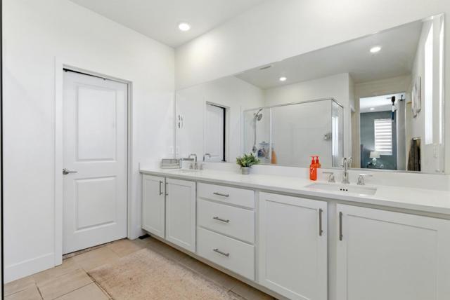 5758 Tournament Court, Tracy CA: https://media.crmls.org/mediaz/41305eb3-18fa-4c6e-a798-8a0dc229ad23.jpg