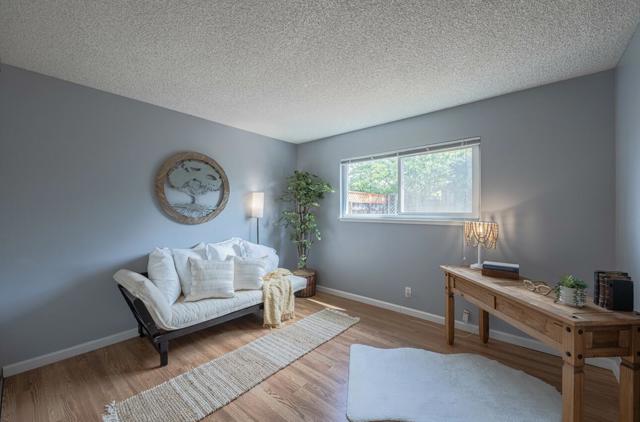 626 Ester Way, Watsonville CA: https://media.crmls.org/mediaz/413087de-2e36-4164-84f3-a0679c49a6bf.jpg