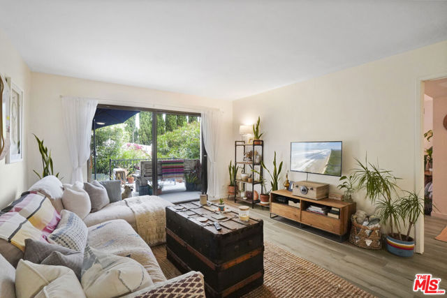 6472 Cavalleri Road photo 7