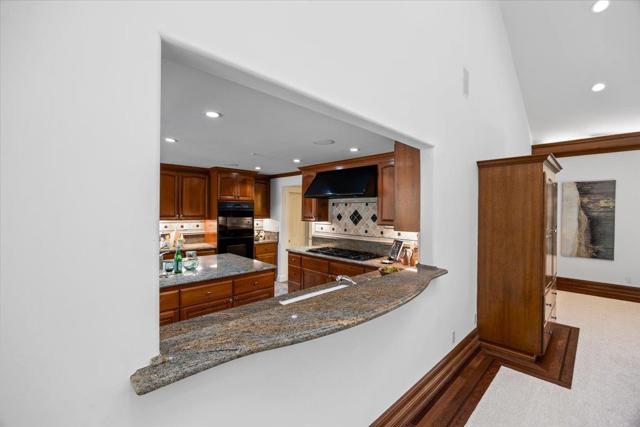 801 Eucalyptus Avenue, Hillsborough CA: https://media.crmls.org/mediaz/4132de88-2ad4-4ed5-b9d4-5eb57810f7ec.jpg