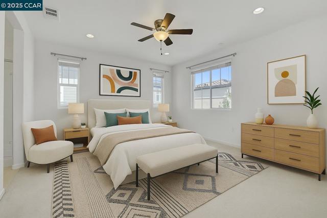 330 Pacifica Dr, Brentwood CA: https://media.crmls.org/mediaz/41336c7b-8379-4b3c-a5fe-20dc89486eec.jpg