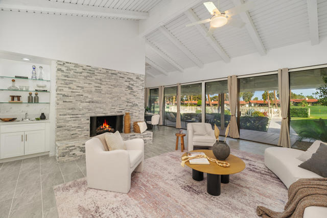 49835 Adelito Drive, La Quinta CA: https://media.crmls.org/mediaz/413384c0-9b66-46ad-a370-495215dadcba.jpg