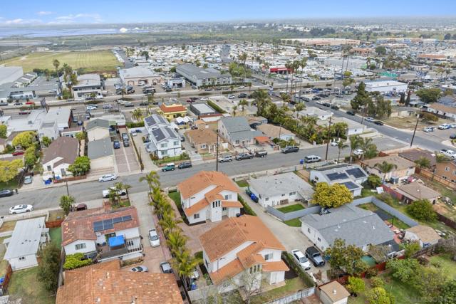 1749 Dahlia, San Diego CA: https://media.crmls.org/mediaz/4133a8dd-5316-4c90-8c57-baffb63b0ecd.jpg