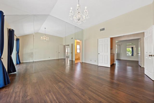 Image 34 of 37 For 72890 Amber Street