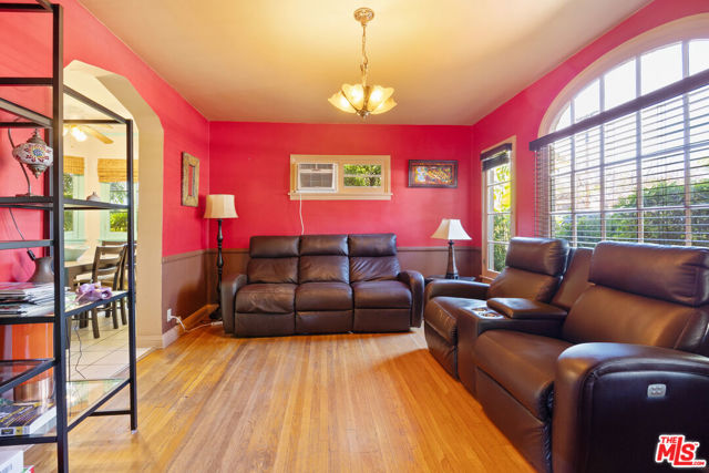 Family/Dining room