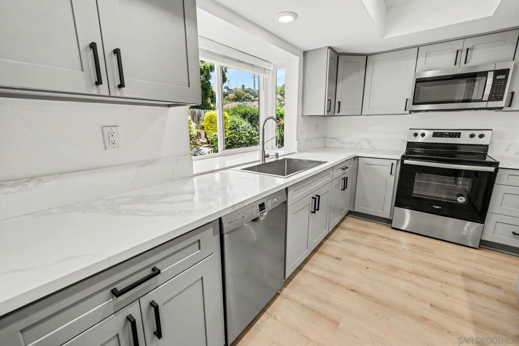 2165 Haller - photo 10