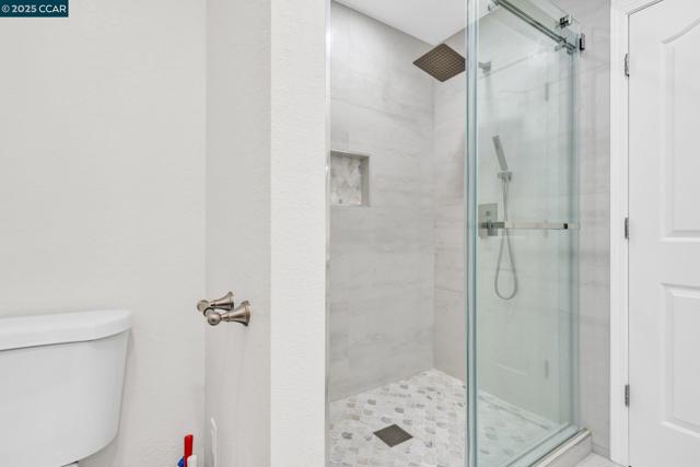 4020 Westminster Pl, Danville CA: https://media.crmls.org/mediaz/41390799-4d5a-4691-afbb-464f053b2830.jpg