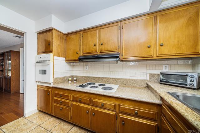 Detail Gallery Image 10 of 43 For 3621 S Vista Campana #11,  Oceanside,  CA 92057 - 2 Beds | 2 Baths