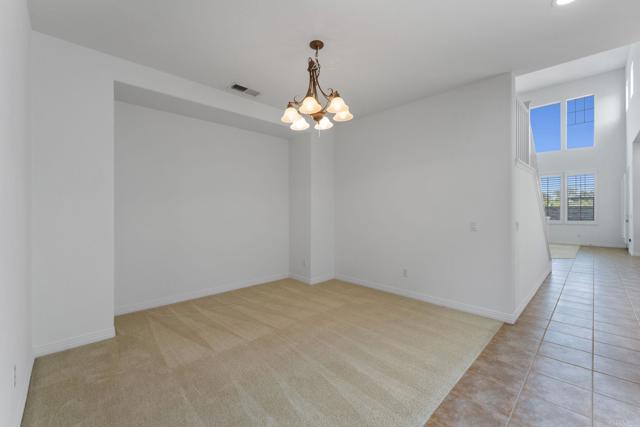 Detail Gallery Image 11 of 55 For 106 Chesapeake Ct, San Marcos,  CA 92069 - 4 Beds | 3 Baths