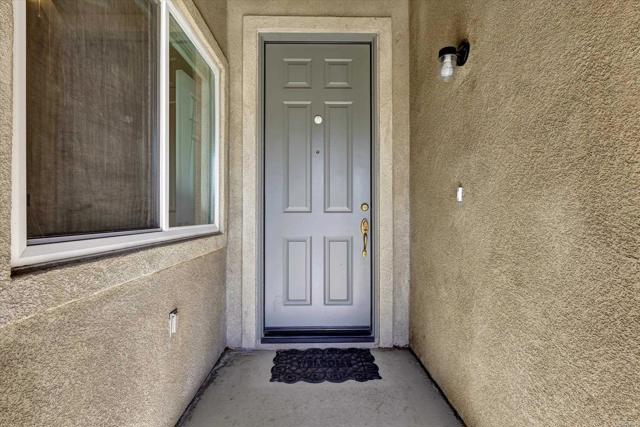 Detail Gallery Image 7 of 42 For 22929 via Santana, Nuevo,  CA 92567 - 4 Beds | 2 Baths