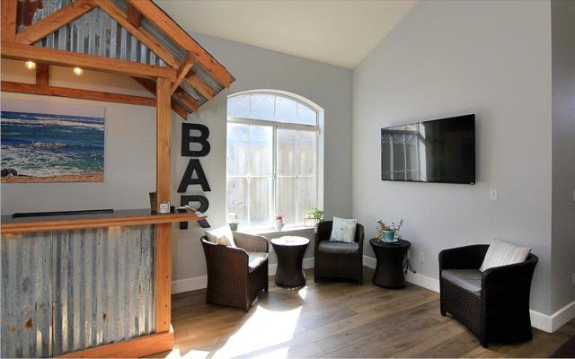 2155 Beachwood Court, Hollister CA: https://media.crmls.org/mediaz/413bf97a-c4f3-46a1-a990-bcb3cc19aa03.jpg