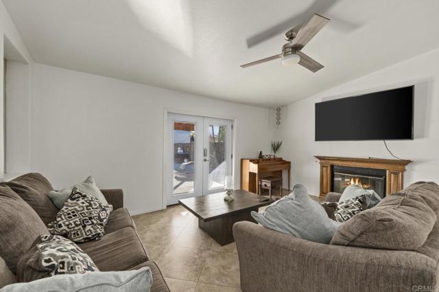 Detail Gallery Image 13 of 39 For 158 Eunice Cir, Blythe,  CA 92225 - 3 Beds | 2 Baths