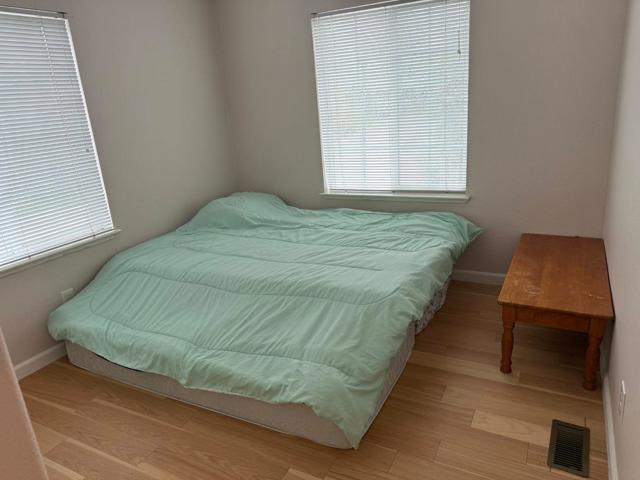 710 Spindrift, San Jose CA: https://media.crmls.org/mediaz/413ddcd4-d6de-4b4f-a32d-78ef30e91ce8.jpg
