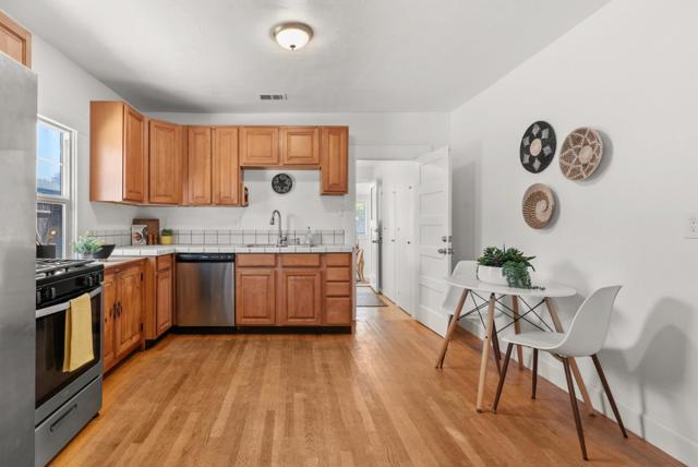 130 Parnell Street, Santa Cruz CA: https://media.crmls.org/mediaz/413ea402-a040-430d-b306-7746893a4d27.jpg