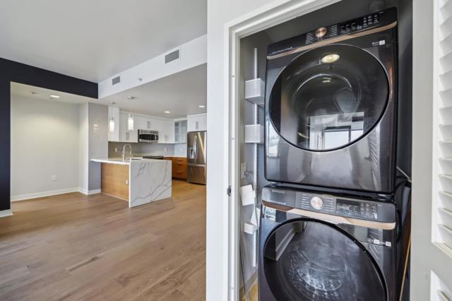 Image 11 of 22 For 38 Almaden Boulevard 1115