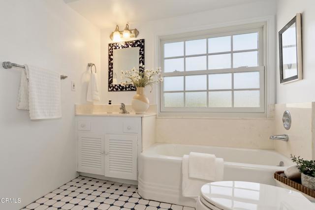 Detail Gallery Image 33 of 61 For 1112 Oxford Rd, San Marino,  CA 91108 - 4 Beds | 3 Baths