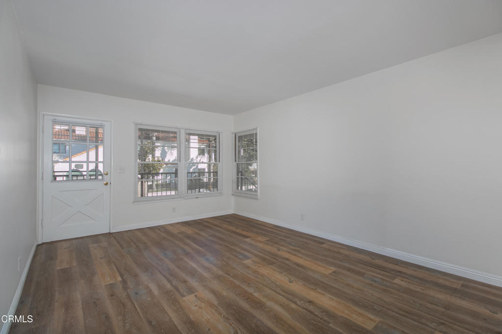 401 N Kenneth Road #F