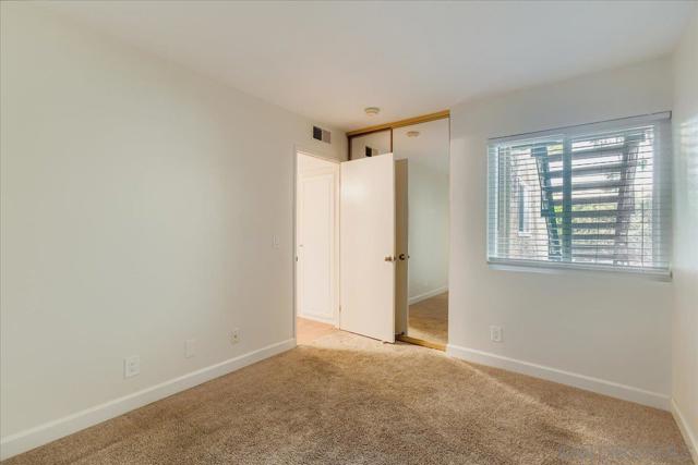 17147 W W Bernardo Dr, San Diego CA: https://media.crmls.org/mediaz/4142816b-9a52-45bd-8e12-9ea9cd65e2be.jpg
