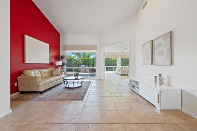 78364 Grape Arbor Avenue, Palm Desert CA: https://media.crmls.org/mediaz/4142e14d-0a8d-4609-99f2-75f70817b938.jpg