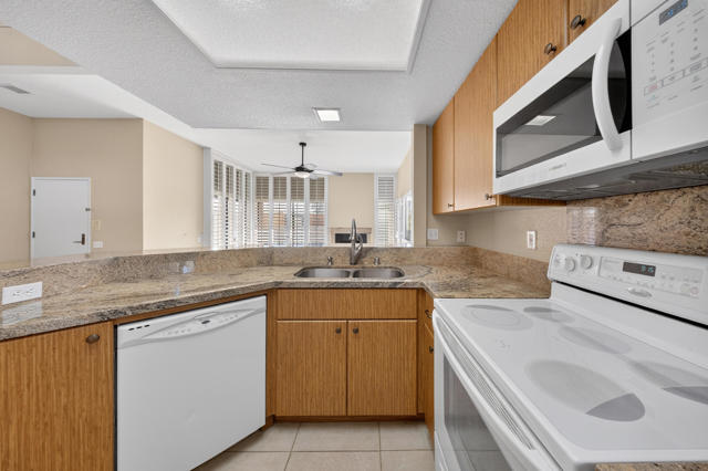 73452 Irontree Drive, Palm Desert, CA 92260