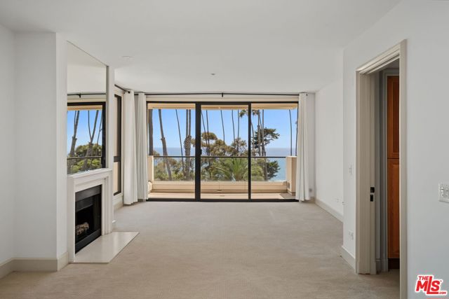 701 Ocean Avenue, PHD photo 7