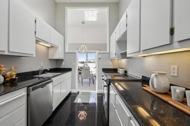 644 Portofino Lane, Foster City CA: https://media.crmls.org/mediaz/4146ef26-31aa-4524-9717-80d4f2071045.jpg