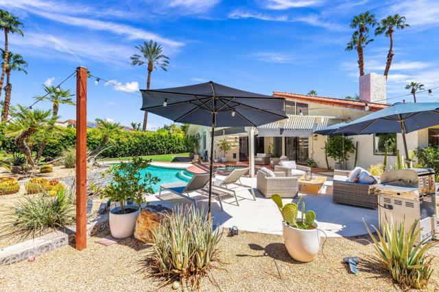 4 Lincoln Place, Rancho Mirage CA: https://media.crmls.org/mediaz/41473ed1-a10b-4ef9-926c-f96f270cc733.jpg