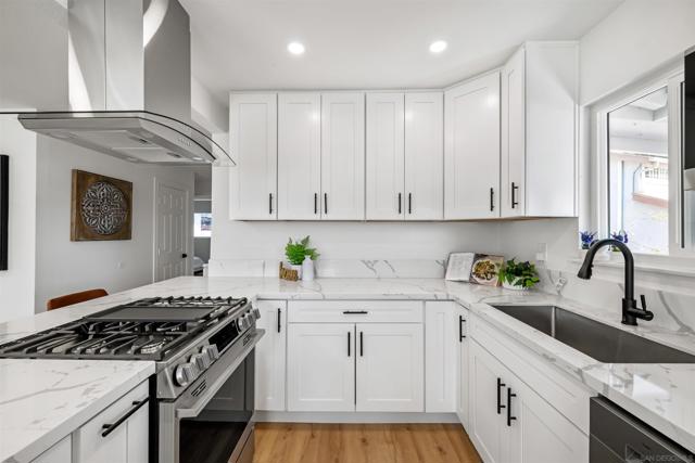 2951 MANOS DRIVE, San Diego CA: https://media.crmls.org/mediaz/41476411-941f-436c-9611-572f5dfa495a.jpg