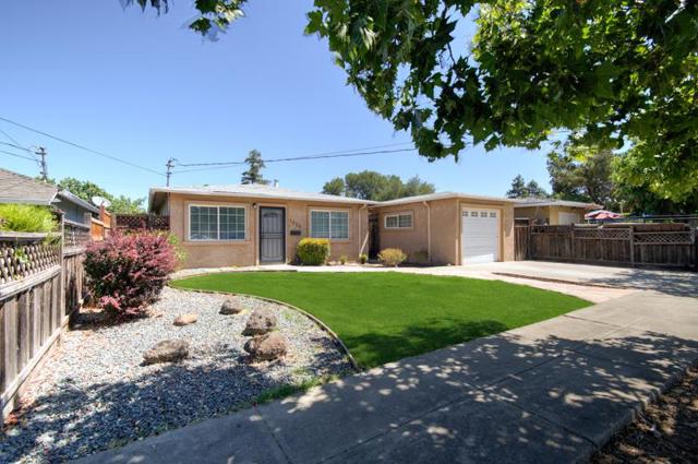 1320 Ventura Avenue, Livermore CA: https://media.crmls.org/mediaz/414776cc-14a1-45a1-8358-5f21b1461e12.jpg