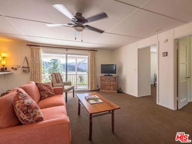 29433 Highway 33 Highway, Maricopa CA: https://media.crmls.org/mediaz/4147a376-b934-4c18-8fe6-30185713da1e.jpg
