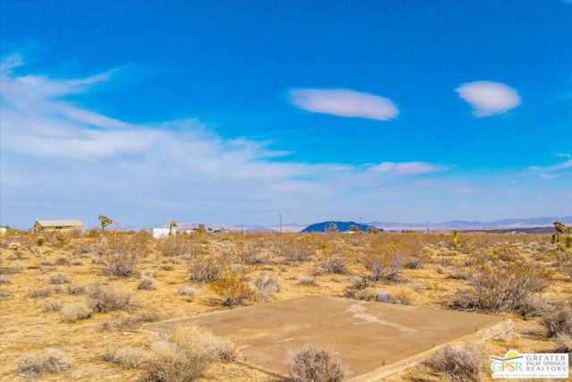 0 Perris Street, Yucca Valley CA: https://media.crmls.org/mediaz/414983a2-0dfb-4e47-8c2e-f74adec89a88.jpg