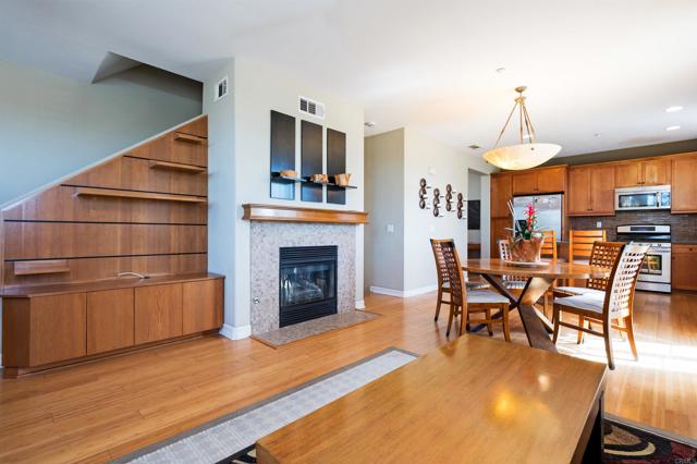 1804 OLIVE GREEN ST, Chula Vista CA: https://media.crmls.org/mediaz/4149bf73-aa6a-4c57-8ba0-00cf0fecee19.jpg