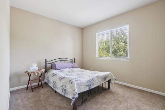540 Lavender Way, Hollister CA: https://media.crmls.org/mediaz/414a3c97-58f1-423b-a497-28204c0ceada.jpg