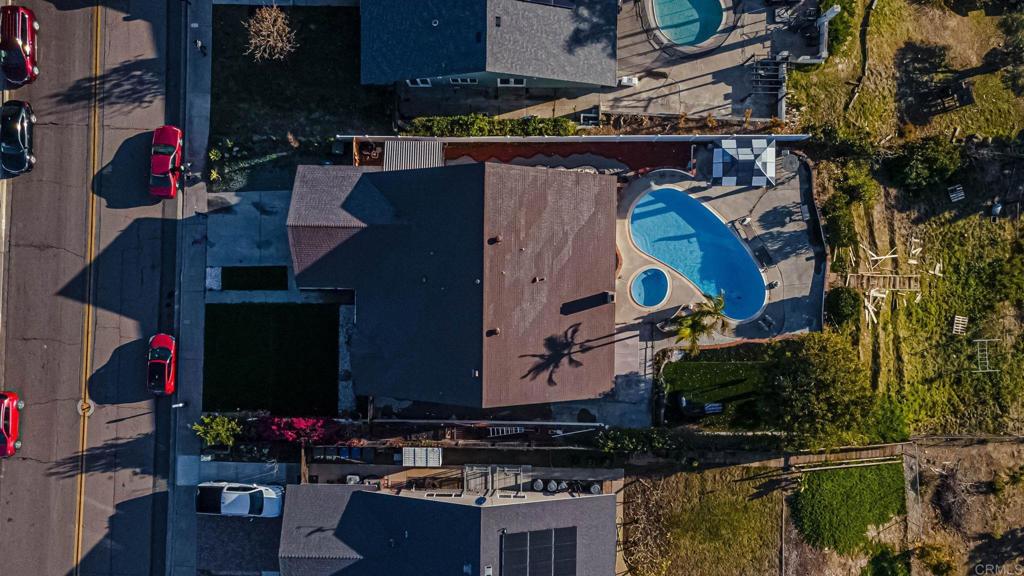 https://media.crmls.org/mediaz/414a6648-aa72-46c8-8e29-acde336981a4.jpg?preset=X-Large
