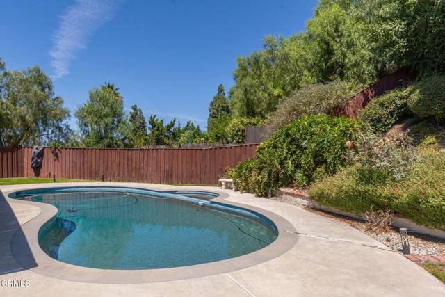 Detail Gallery Image 33 of 36 For 2225 Calle Riscoso, Thousand Oaks,  CA 91362 - 4 Beds | 3 Baths