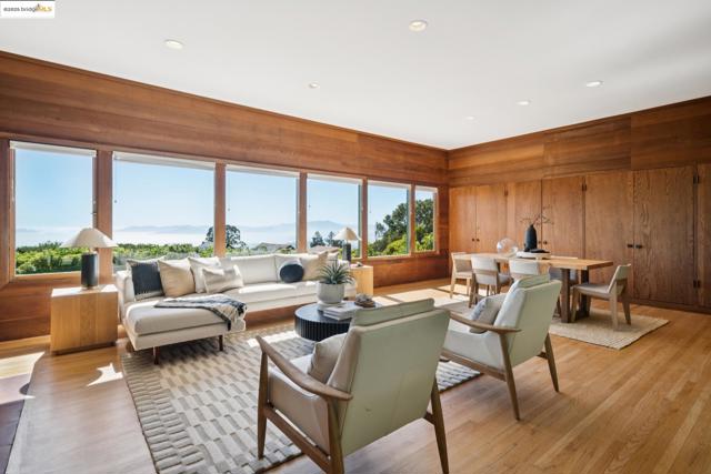 1069 Miller Ave, Berkeley CA: https://media.crmls.org/mediaz/414ec9fe-e6b8-4435-8e3f-546e1b9635e3.jpg