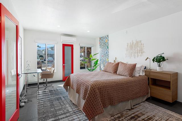 500 W Arenas Road, Palm Springs CA: https://media.crmls.org/mediaz/414ecc2c-97b2-430c-9985-06e9752fa87f.jpg