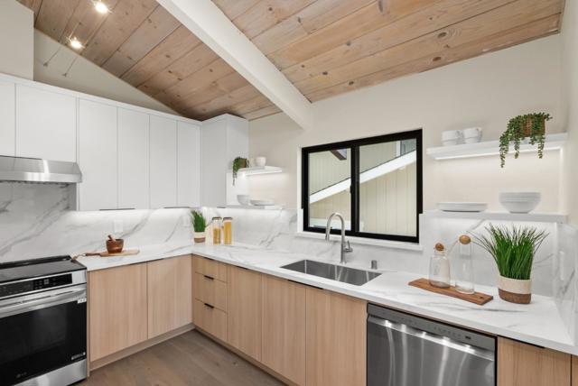 227 Winding Way, San Carlos CA: https://media.crmls.org/mediaz/41508dbe-d6d9-46b6-bd8e-46f456ea3cc6.jpg