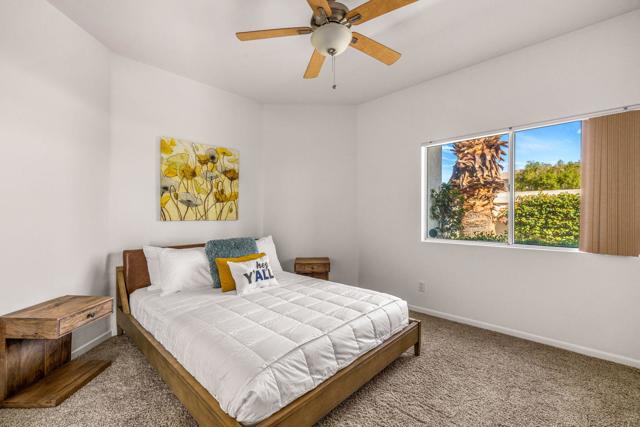 55235 Laurel, La Quinta CA: https://media.crmls.org/mediaz/41509701-95c5-4d77-8bd8-aa2d0b2988da.jpg