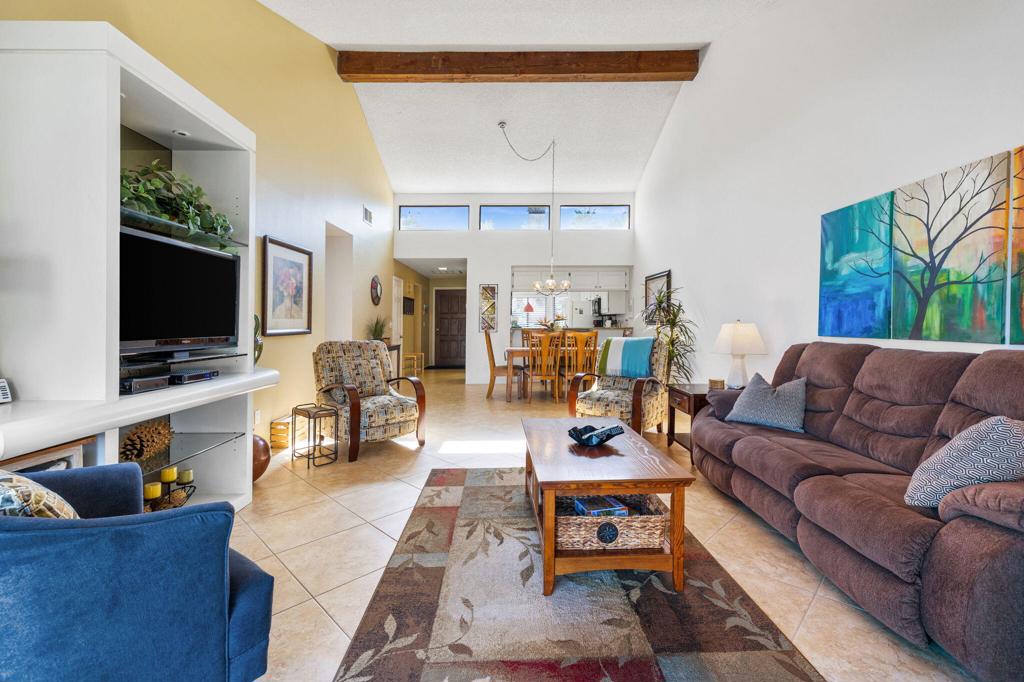 MLS #219137933DA image #3