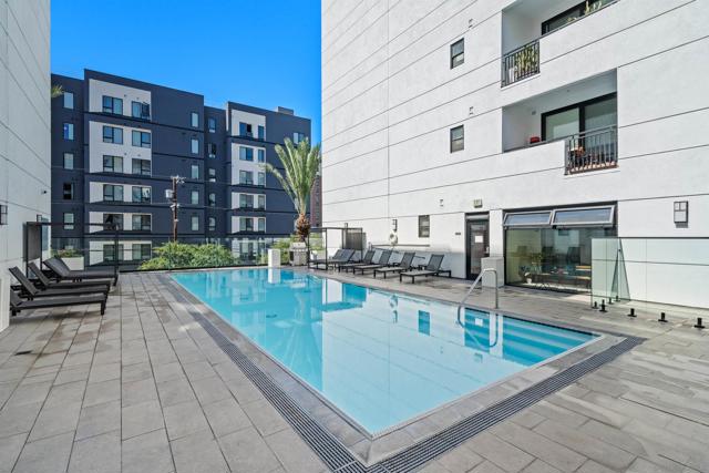 1234 Wilshire, Los Angeles, California 90017, 1 Bedroom Bedrooms, ,1 BathroomBathrooms,Condominium,For Sale,Wilshire,240027780SD