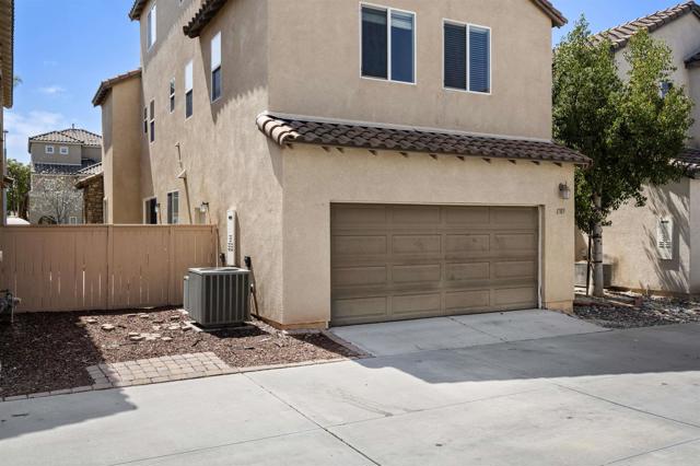 1703 O'CONNOR AVE, Chula Vista CA: https://media.crmls.org/mediaz/415570b7-66f8-4689-b03f-fb3d584c55c4.jpg