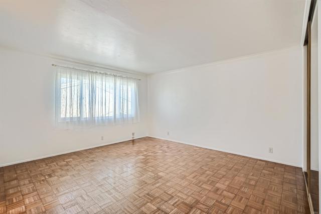 Detail Gallery Image 16 of 28 For 3253 Caminito Eastbluff #28,  La Jolla,  CA 92037 - 3 Beds | 2/1 Baths