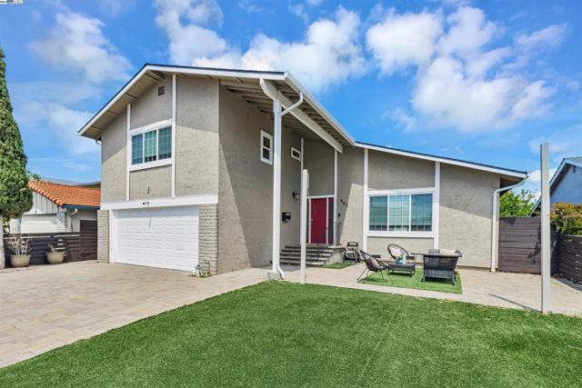 597 Singley Dr, Milpitas CA: https://media.crmls.org/mediaz/41558ec6-d908-4a12-85dc-cdba878083ca.jpg