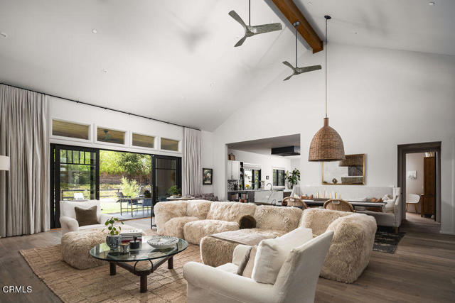 850 Sienna Way, Santa Ynez CA: https://media.crmls.org/mediaz/4155c55f-5f79-440a-bc68-291c25f51bae.jpg