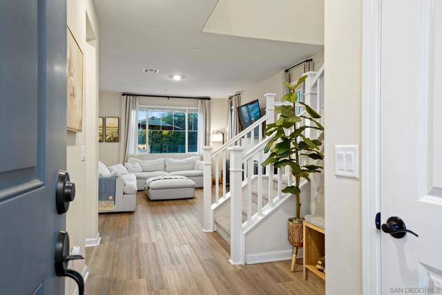 28079 Harvest Ct, Valley Center CA: https://media.crmls.org/mediaz/41565c0b-382d-4082-9d86-33c02ed3353e.jpg