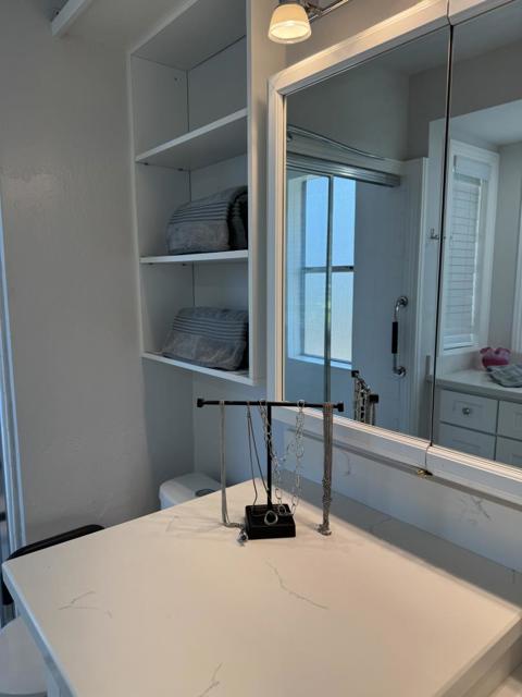 3230 Oak View Lane, Morgan Hill CA: https://media.crmls.org/mediaz/41566910-3c60-449f-b5fc-091722ba316e.jpg